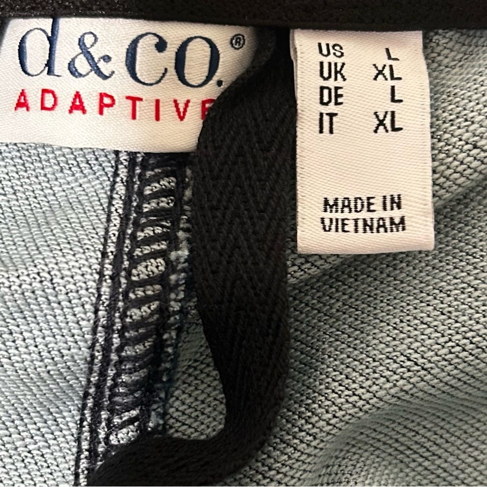 D&Co Cargo Denim Pants Blue Women’s Size Large Zipper Pocket Casual New NWT - Picture 5 of 6